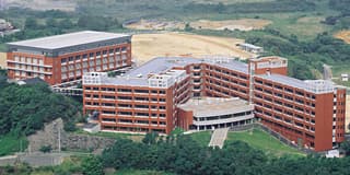 自由ケ丘高等学校