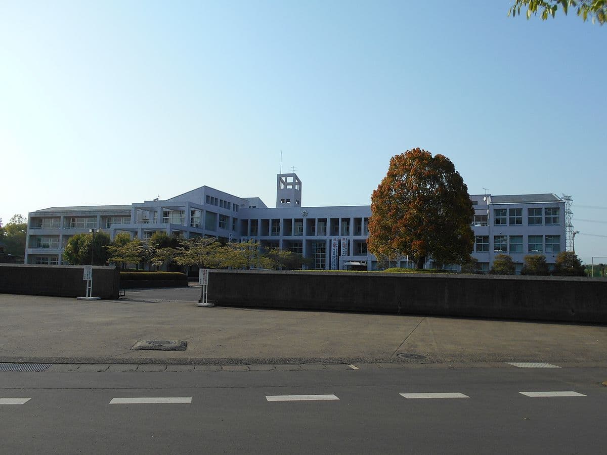 佐和高等学校・普通科