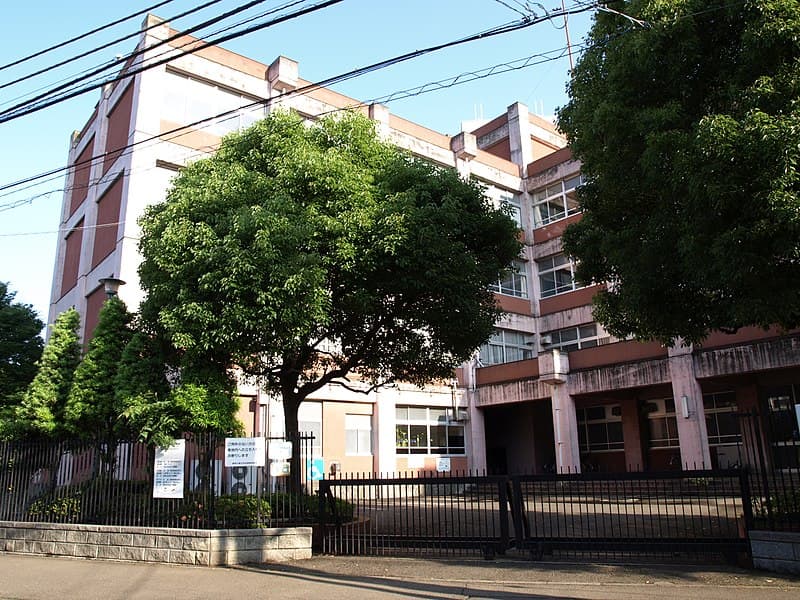 住吉高等学校・普通科