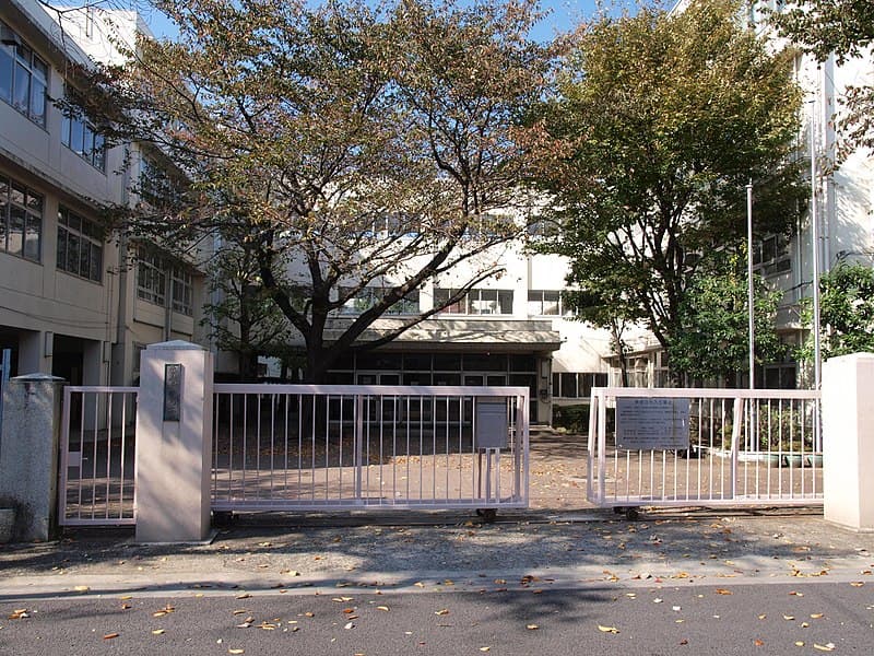 千歳丘高等学校