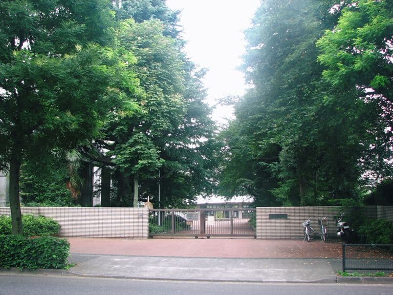西高等学校
