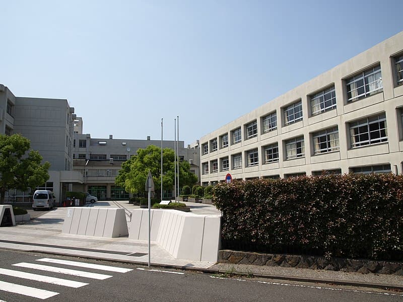 岸根高等学校・普通科