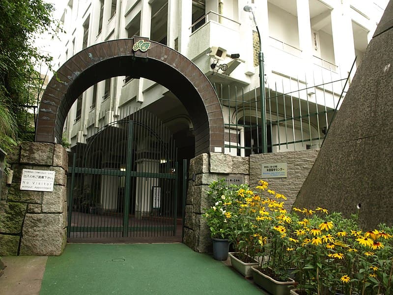 緑ヶ丘女子高等学校・総合・進学コース