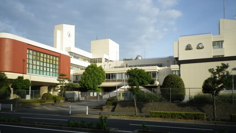 千葉市立稲毛高等学校・普通科