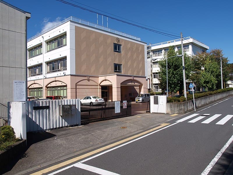 五日市高等学校