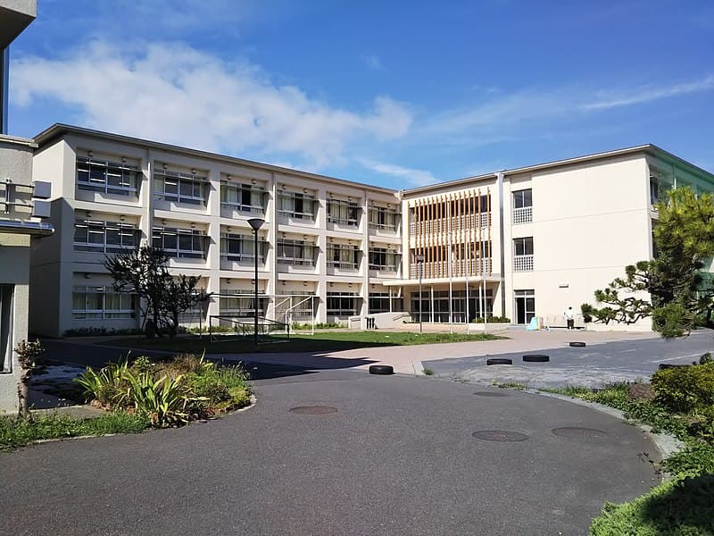 横浜緑ヶ丘高等学校・普通科