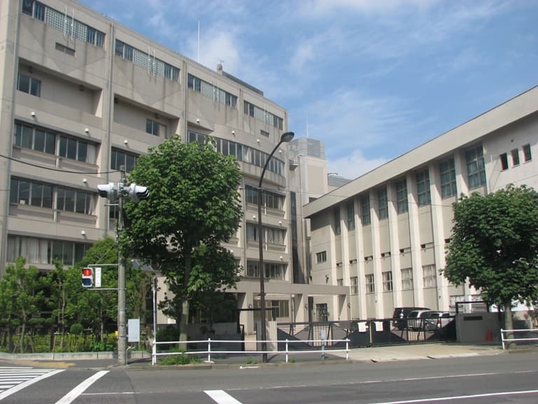 青山高等学校